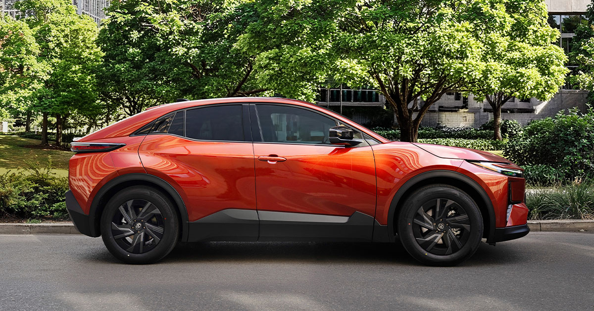 Elektryczna Toyota C-HR+